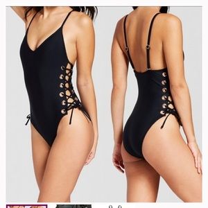 Like new lace up one piece